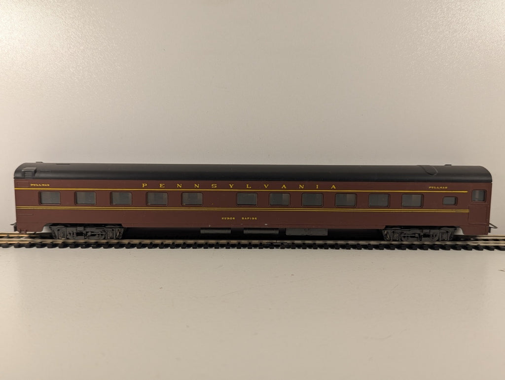 Rivarossi HO Scale Pennsylvania "Huron Rapids" Sleeper Car