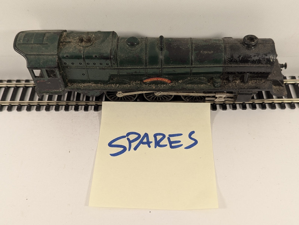 Triang  OO Gauge Princess Class 'Princess Victoria' Steam Locomotive 46205