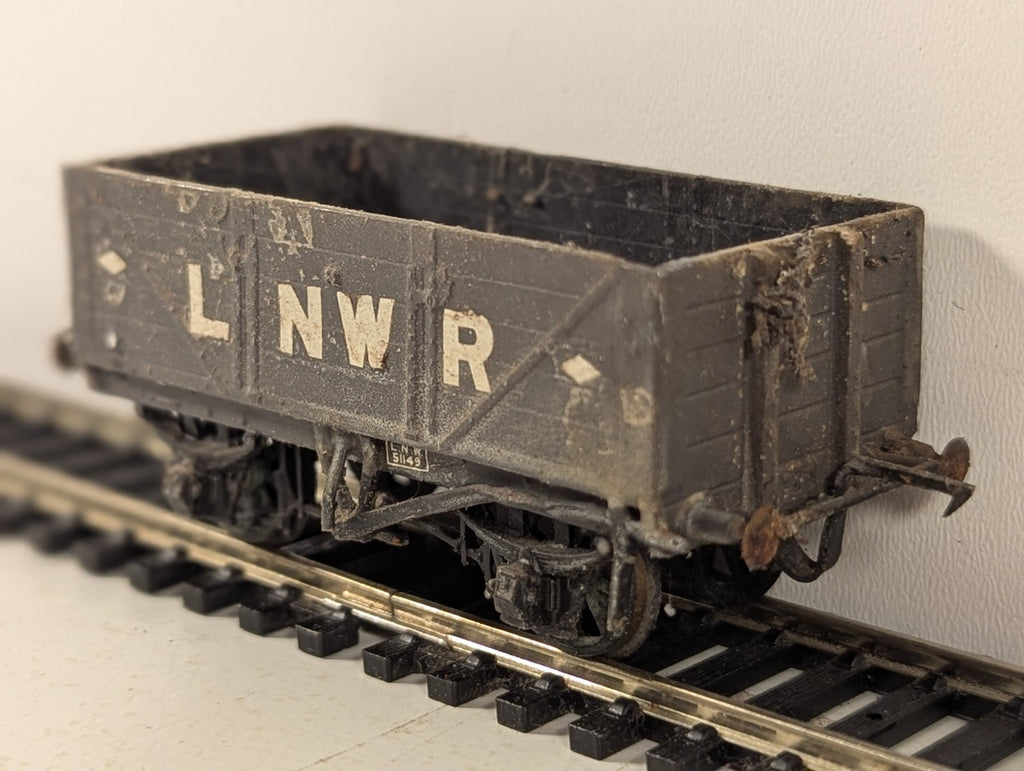 Kitbuilt OO Gauge LNWR 5-Plank Open Wagon Goods Wagon 51149 LNWR Grey