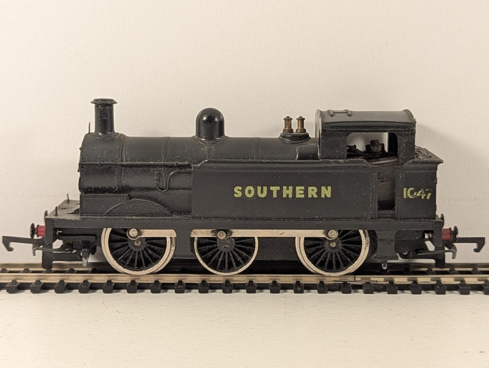 Hornby Dublo R1 0-6-0 Tank Engine Southern Black