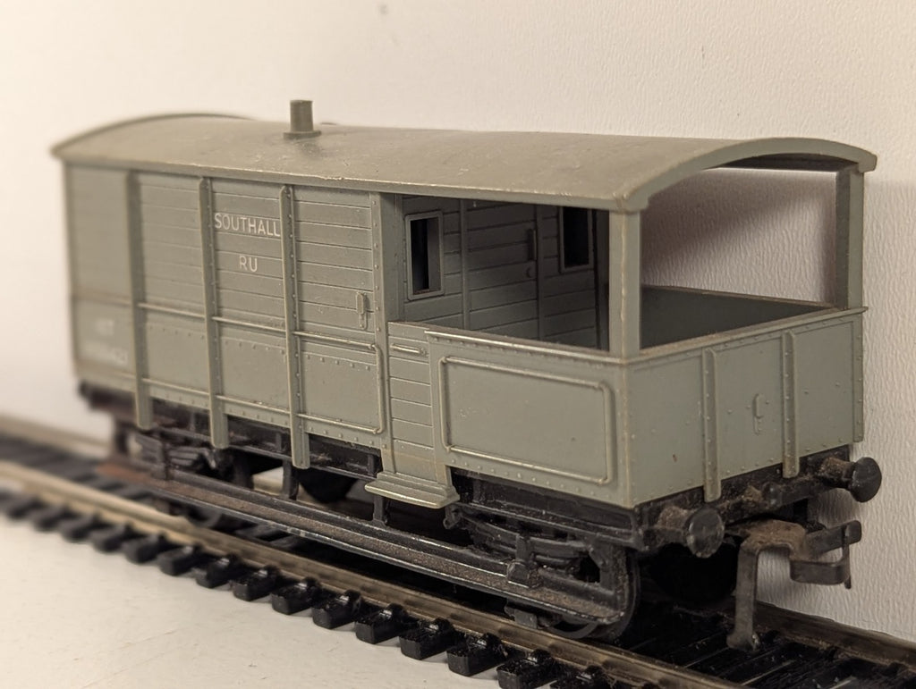 Hornby Dublo 4312 WR Southall 16 Ton Brake Van OO Gauge