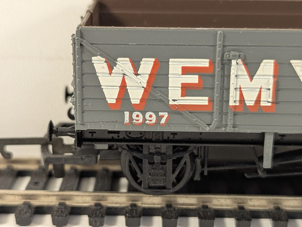 Hornby OO Gauge 7 Plank Open Wagon Goods Wagon 1997 Wemyss R6241