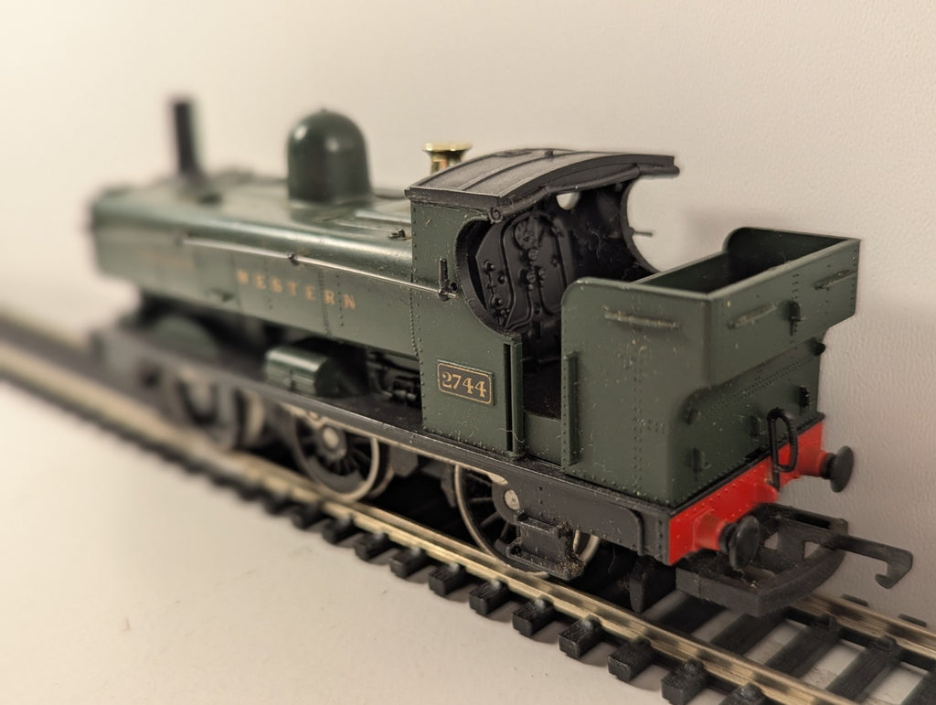 Hornby R059 OO Gauge GWR 2721 Class 2744 Pannier Tank