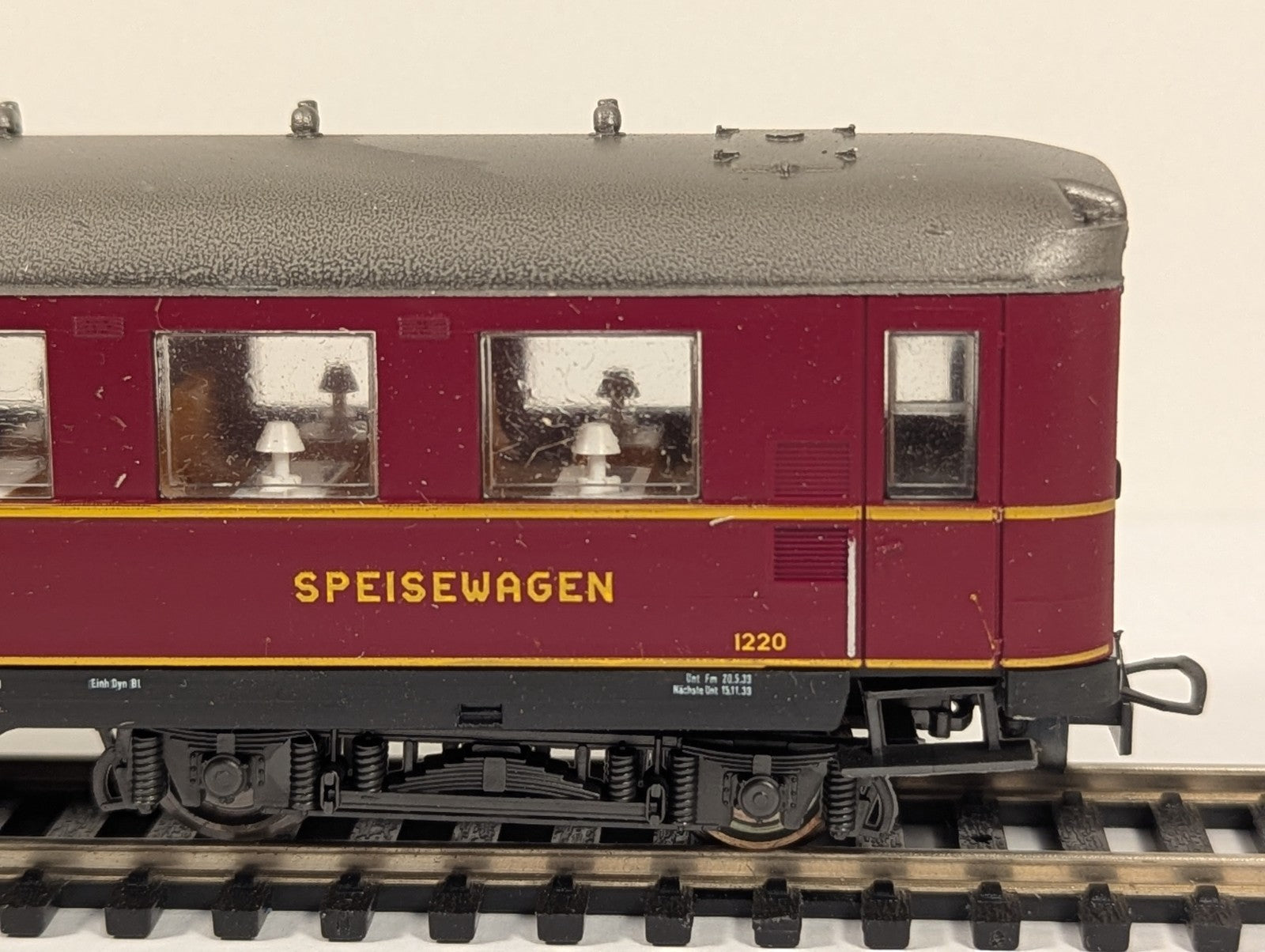 Liliput L382702 HO Gauge MITROPA Dining Coach 1220