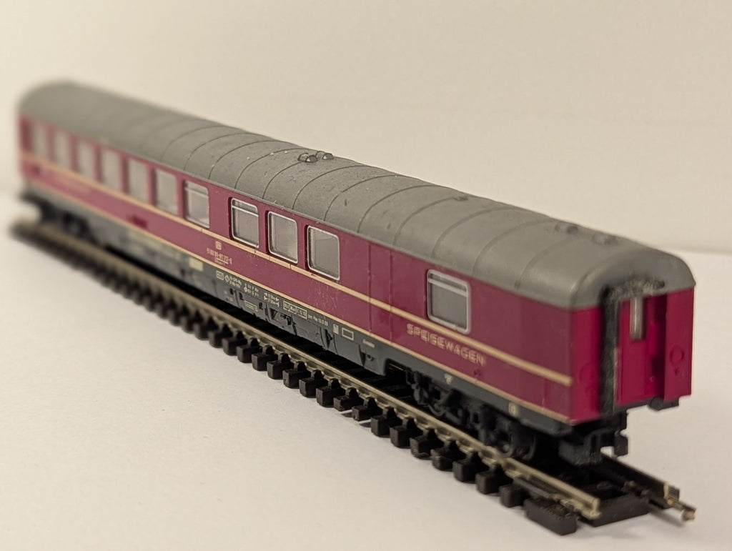 Fleischmann N Gauge 8112 K Speisewagen Dining Car (Missing Coupling)