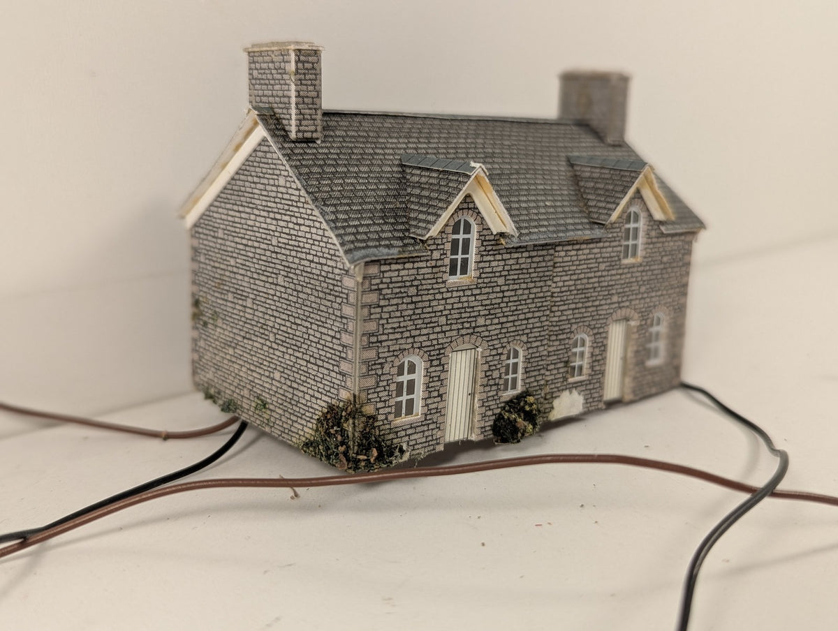 Metcalfe N Gauge Stone Cottage Buildings & Structures PO253