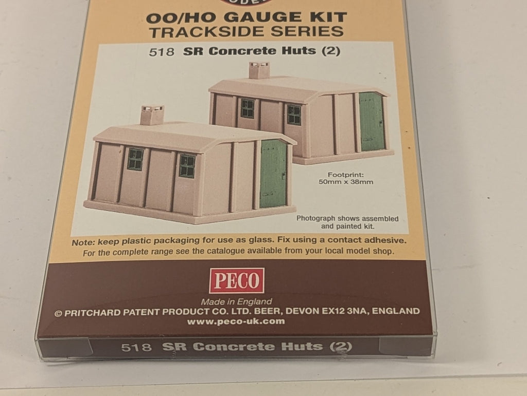 Ratio 518 OO Gauge SR Concrete Huts Building Kit