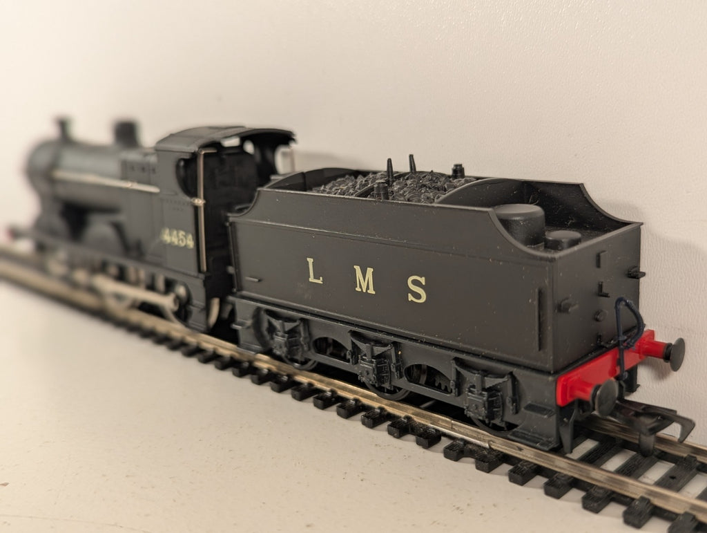 Airfix 54122-6 LMS Fowler Class 4F No.4454 Steam Locomotive OO Gauge Boxed