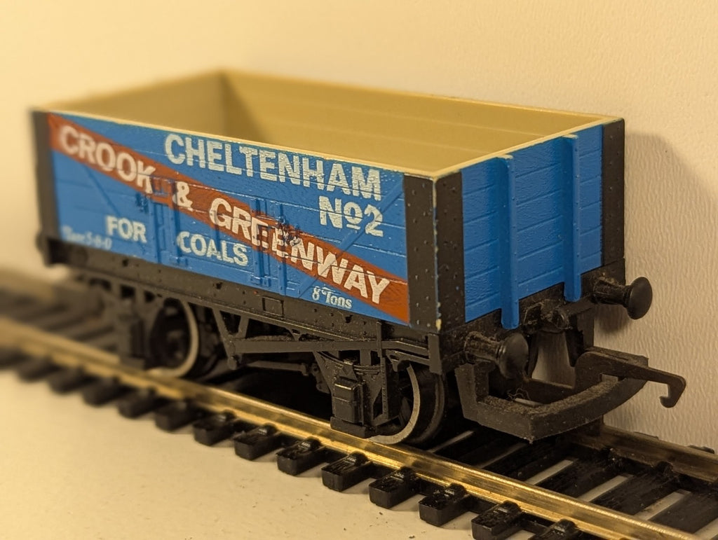 Hornby R024 OO Gauge Open Wagon – Crook & Greenway No. 2 – Blue