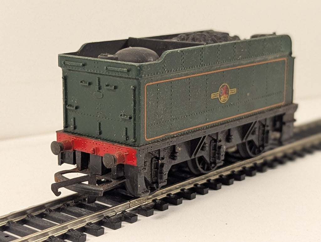 Tri-ang OO Gauge 6-Wheel Tender BR Green