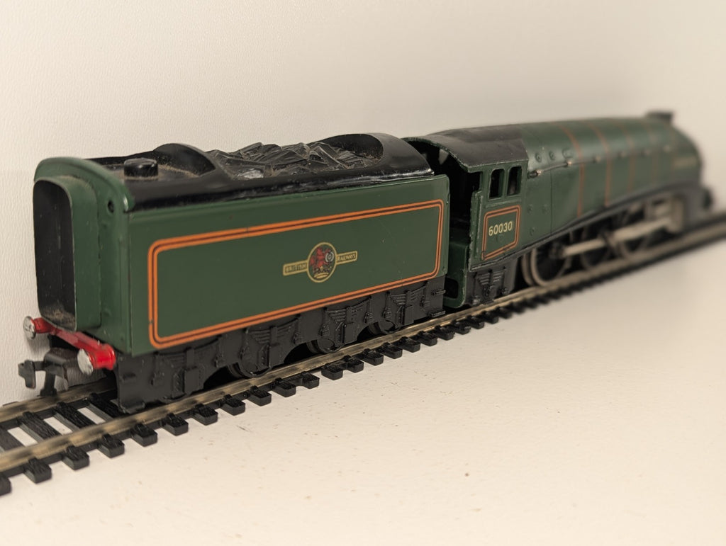 Hornby Dublo OO Gauge LNER Class A4 4-6-2 “Golden Fleece” No.60030
