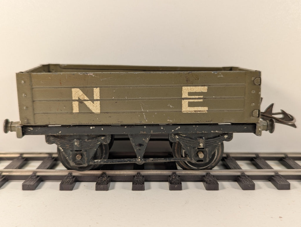 Hornby O Gauge North Eastern Railway Open Wagon - Missing Couplers