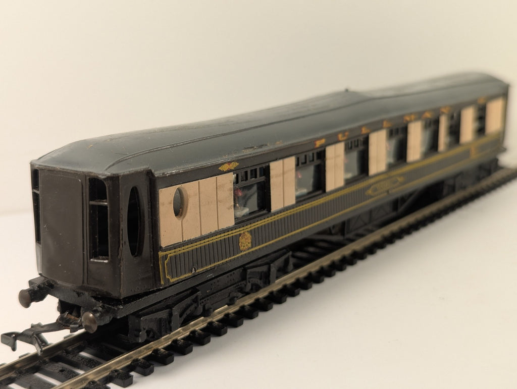Graham Farish OO Gauge Pullman Parlour Coach Rosemary