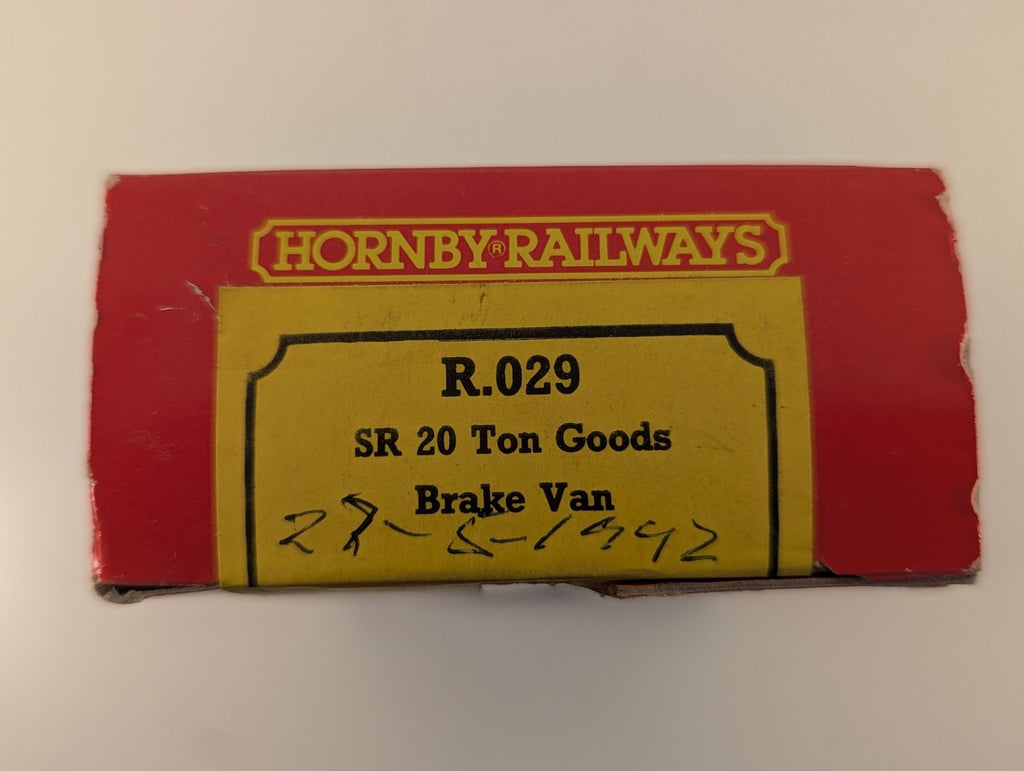 Hornby Railways R.029 SR 20 Ton Goods Brake Van