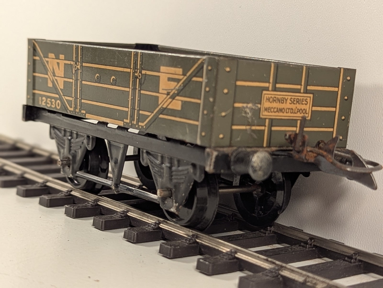 Hornby Series O Gauge "NE" No.1 Open Wagon