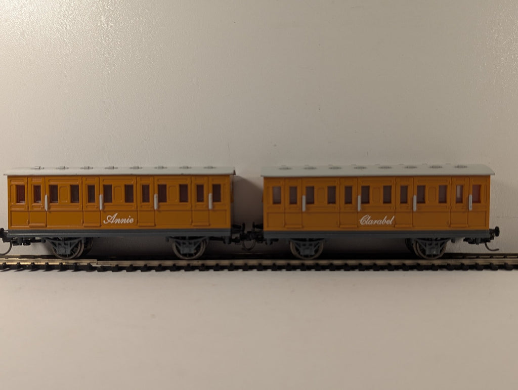 Bachmann OO Gauge Annie and Clarabel Coaches Orange