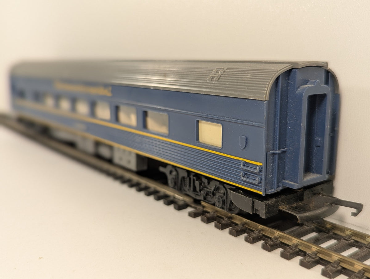 Tri-ang OO Gauge Transcontinental Passenger Coach 70831 Transcontinental Blue