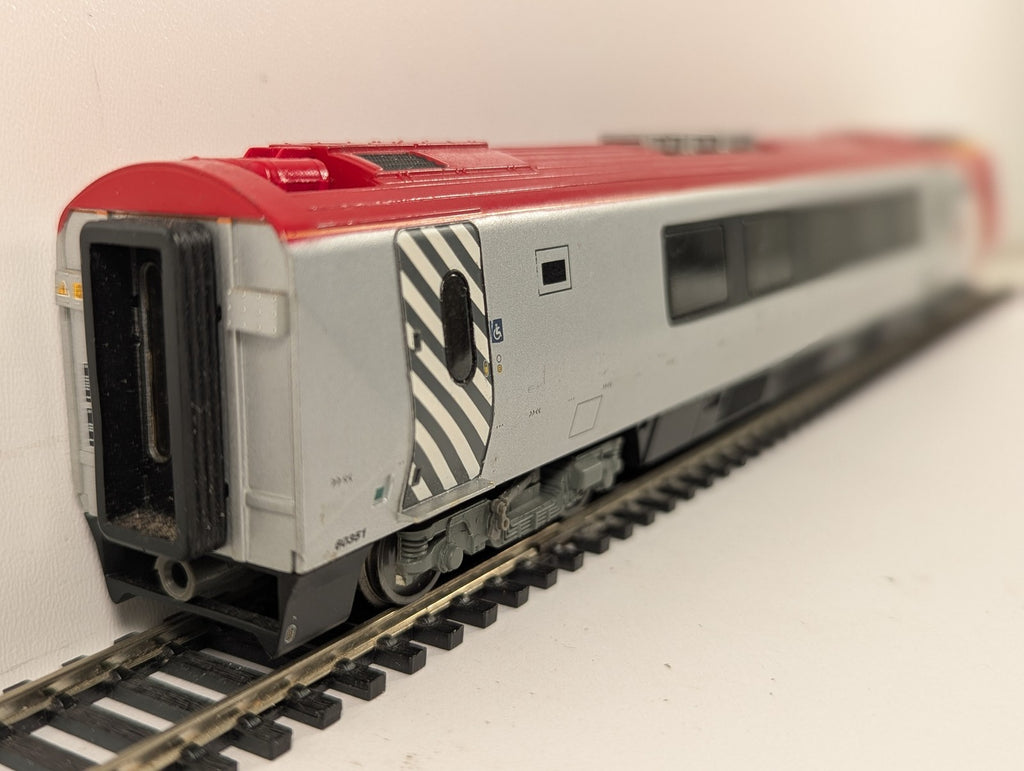 Bachmann OO Gauge Class 221 Super Voyager Driving Car Diesel Multiple Unit 60351