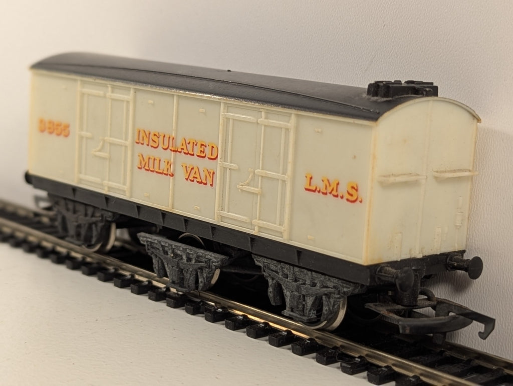 Hornby R671 LMS Insulated Milk Van
