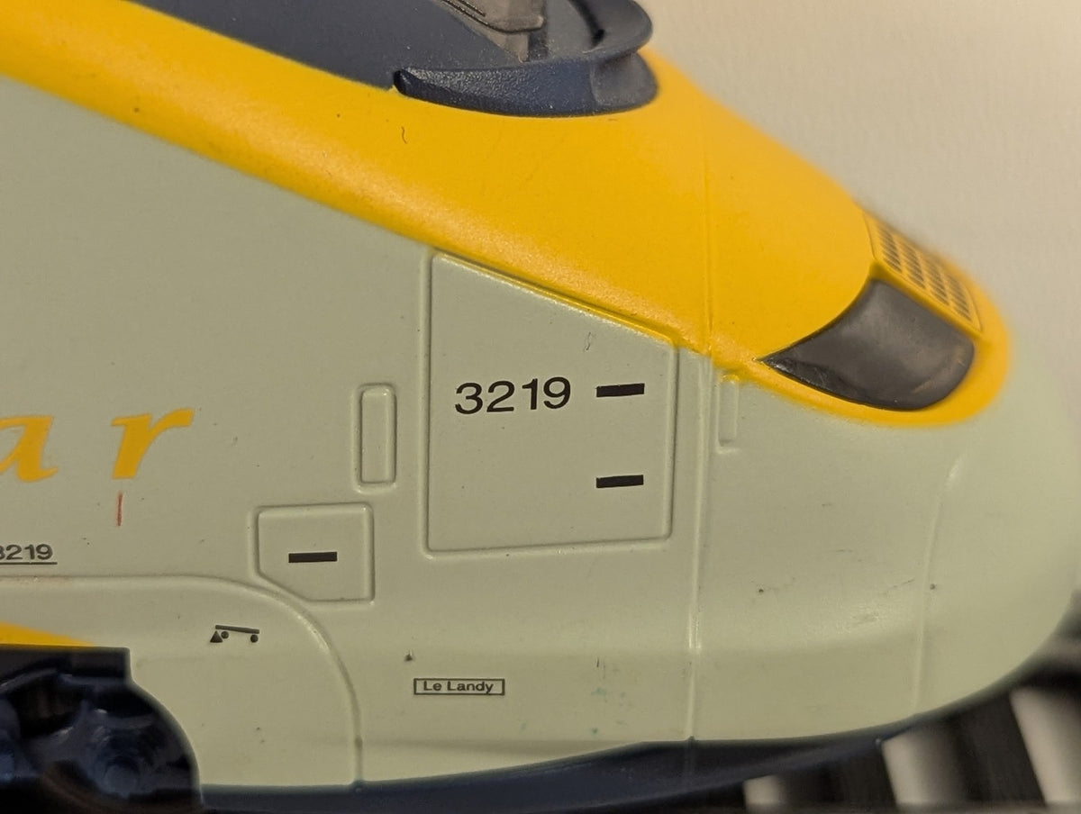 Hornby OO Gauge Class 373 Eurostar Power Car Electric Locomotive 3219