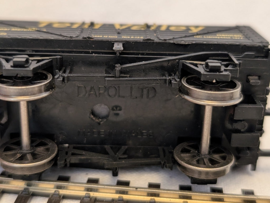 Dapol OO Gauge 7 Plank Open Wagon Teifi Valley No. 28