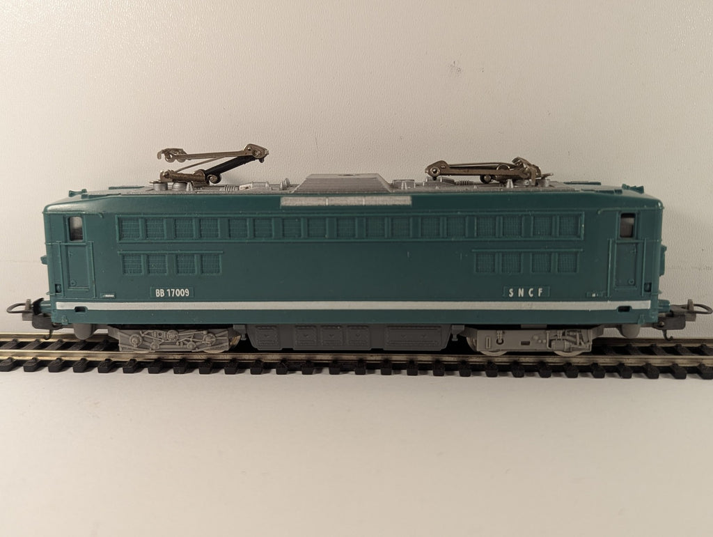 Lima HO Gauge SNCF Class BB 17000 Electric Locomotive BB 17009 SNCF Green