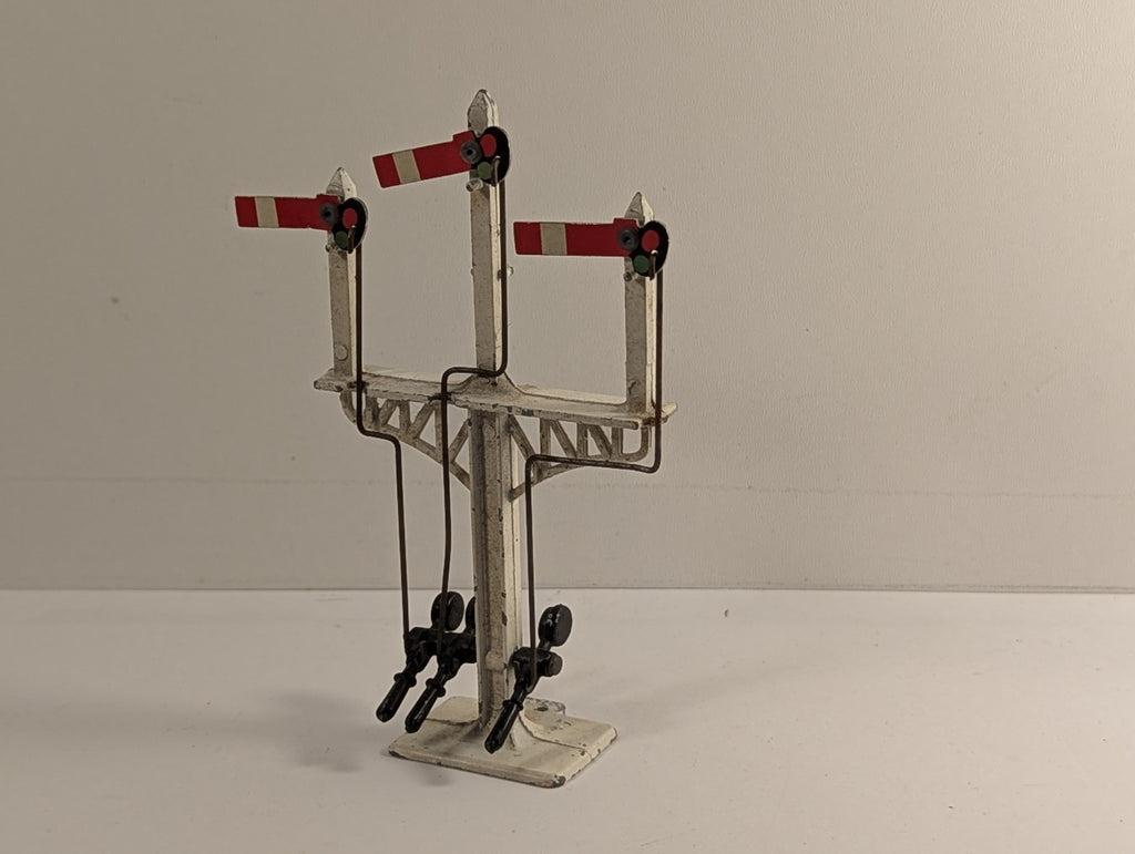 Crescent OO Gauge Triple Semaphore Signal