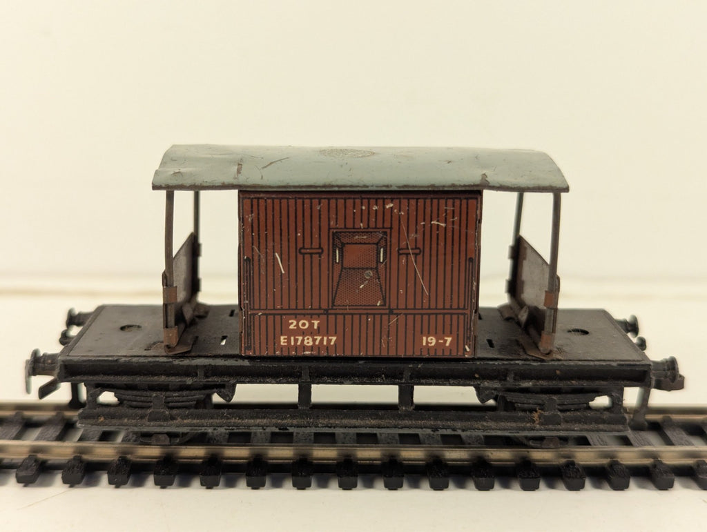 Hornby Dublo OO Gauge Tinplate 20 Ton Brake Van