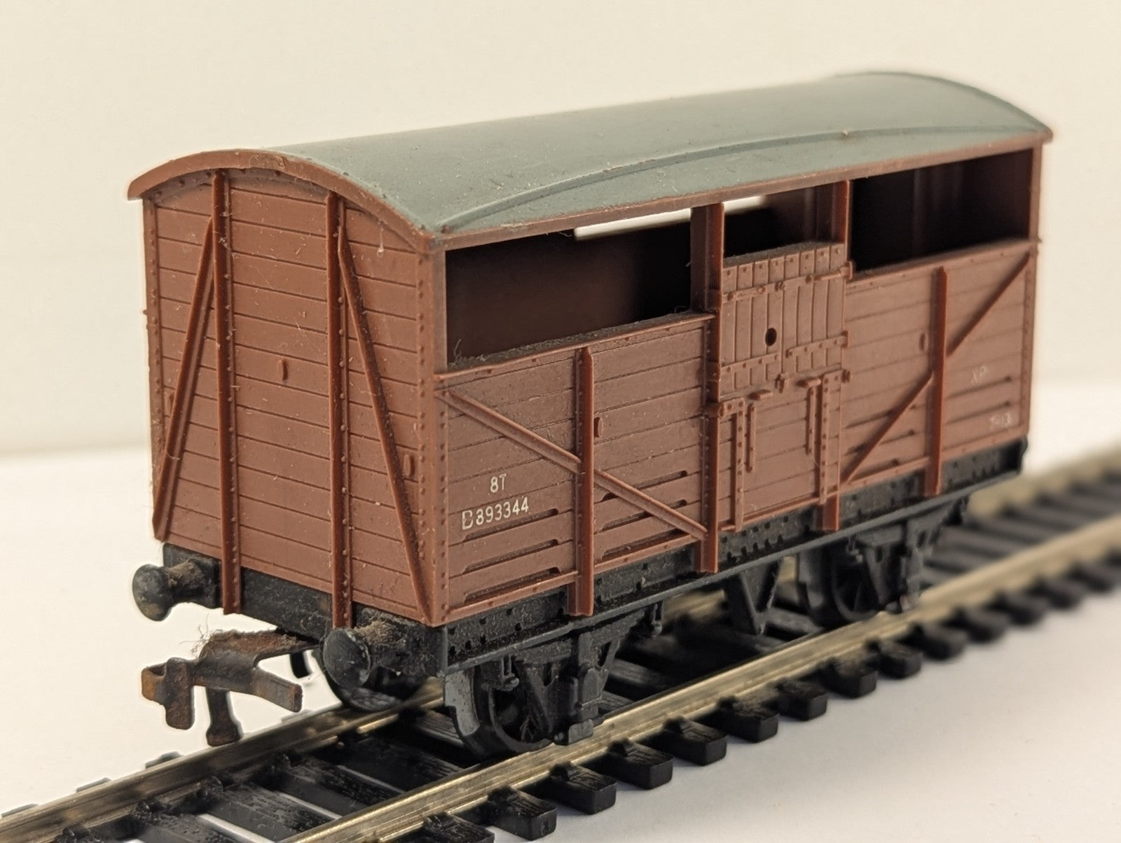 Hornby Dublo SD6 BR Bauxite 8T Cattle Truck B893344