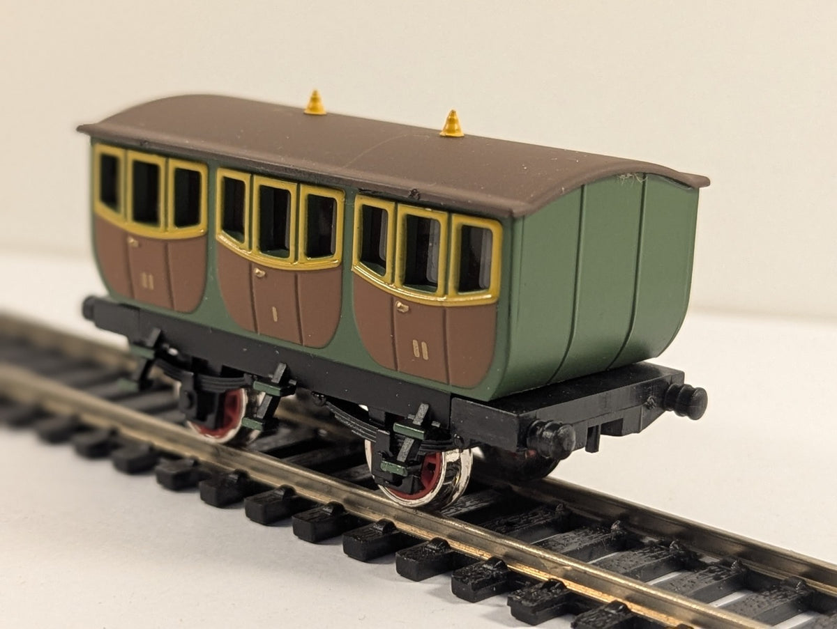 Bachmann HO Gauge “The Prussia” Passenger Coach