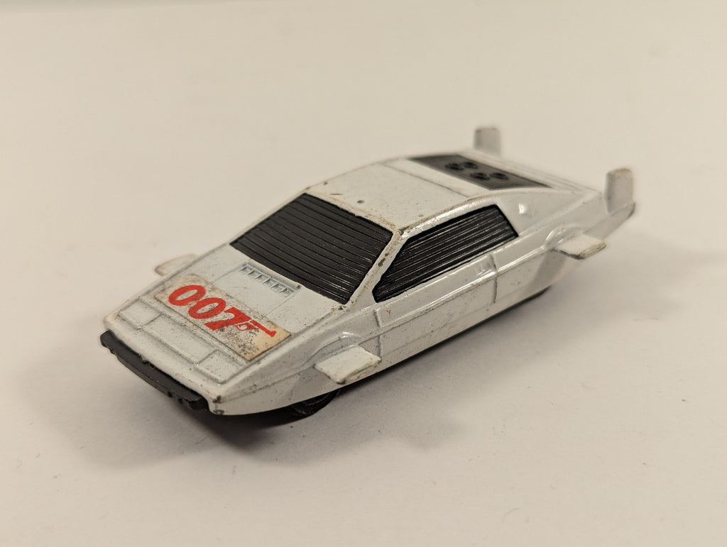 Corgi Juniors James Bond 007 Lotus Esprit Submarine Die-cast Model White