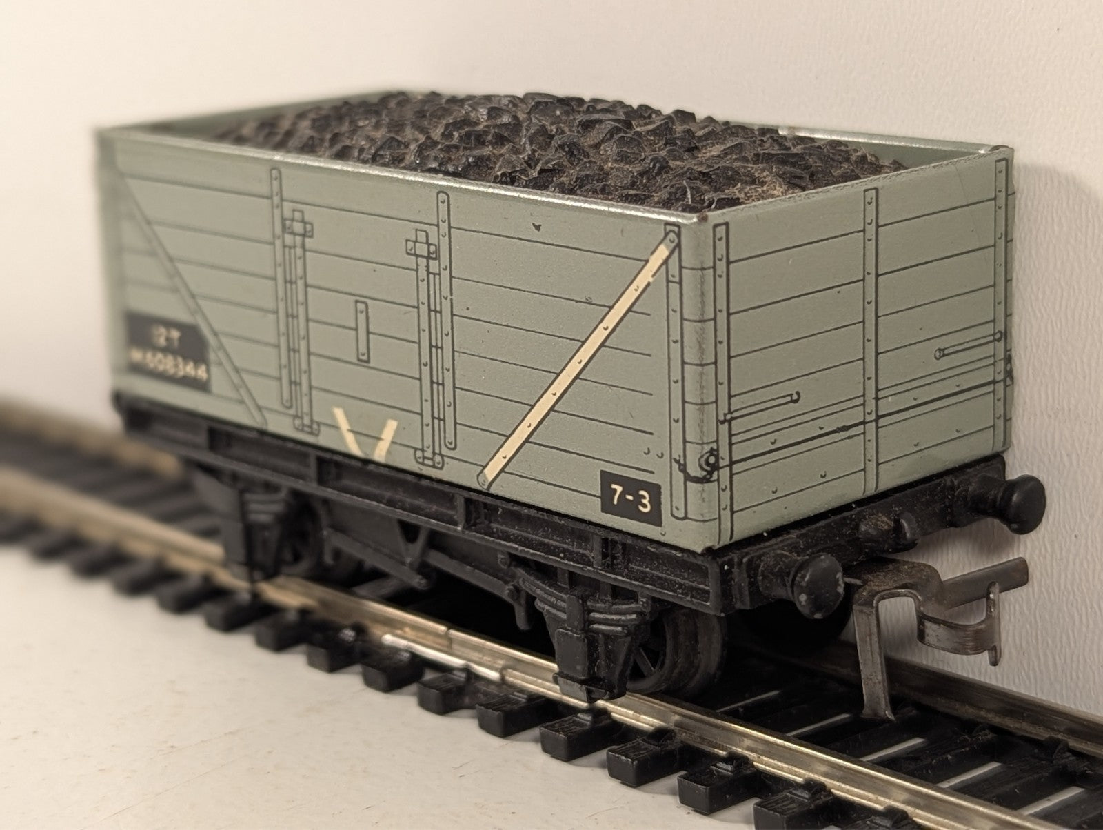 Hornby Dublo 32030 D2 High-Sided Coal Wagon OO Gauge - Boxed