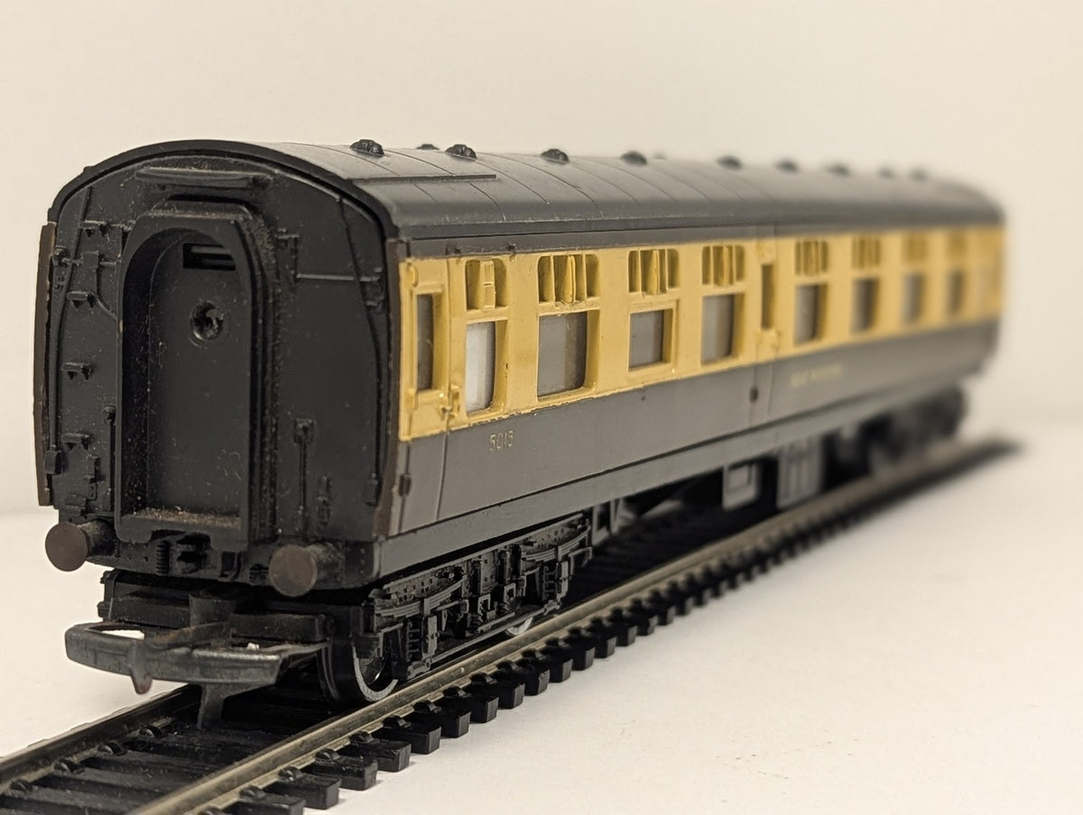 Hornby OO Gauge GWR Collett Composite Coach Passenger Coach 5015
