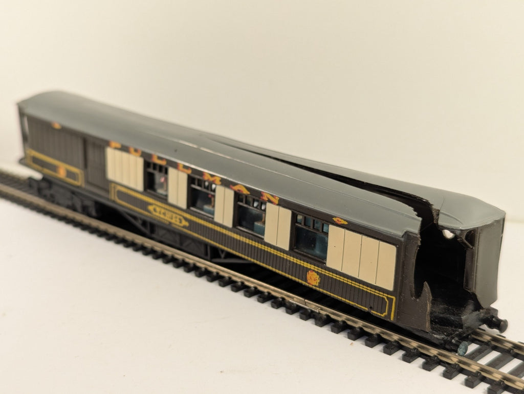 Graham Farish OO Gauge Pullman Third Parlour Brake T.C. No.94