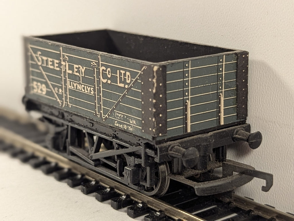 Dapol OO Gauge 7 Plank Open Wagon 'Steetley Co. Ltd.' Goods Wagon 529