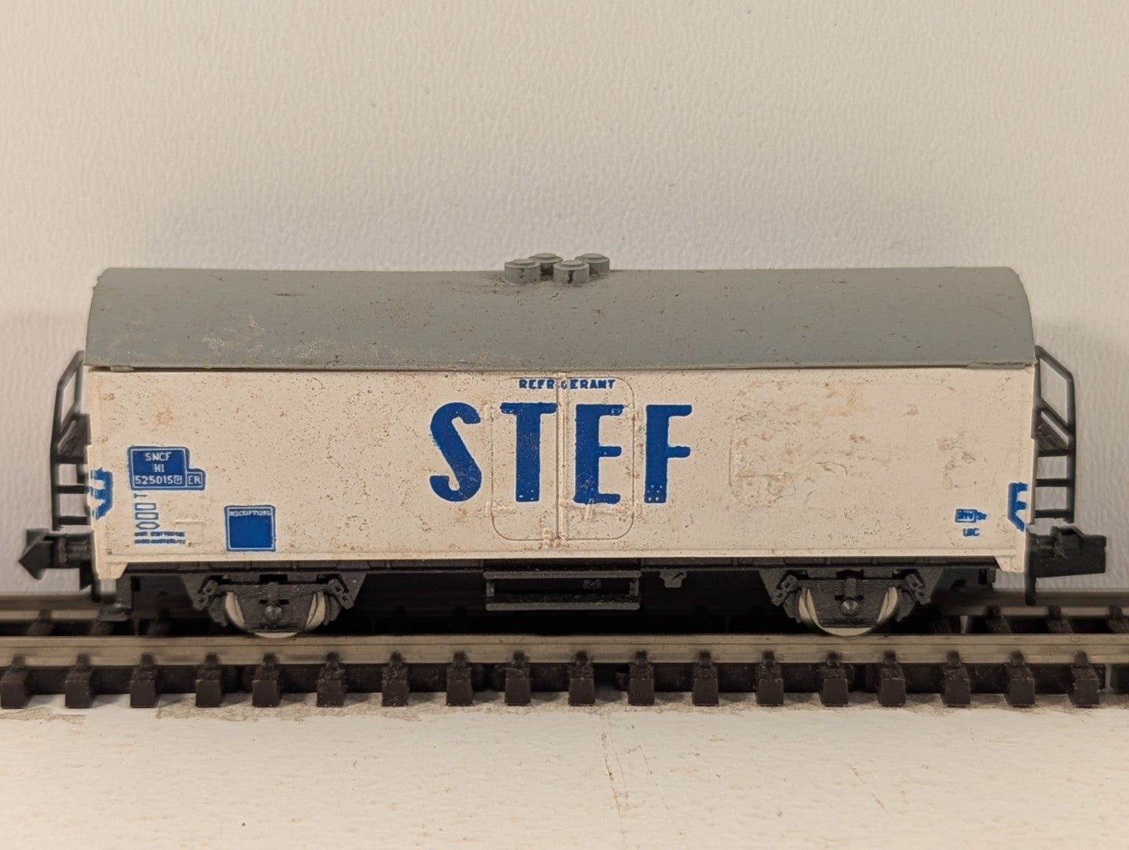 Rivarossi N Gauge SNCF STEF Refrigerated Wagon