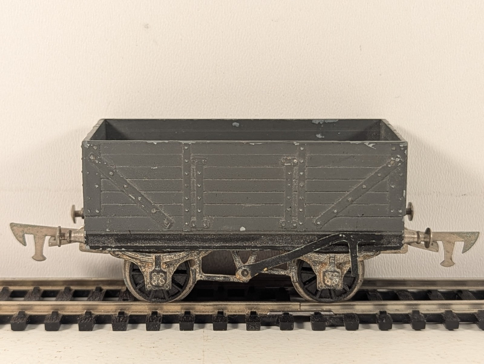 Graham Farish 7-Plank Open Wagon OO Gauge