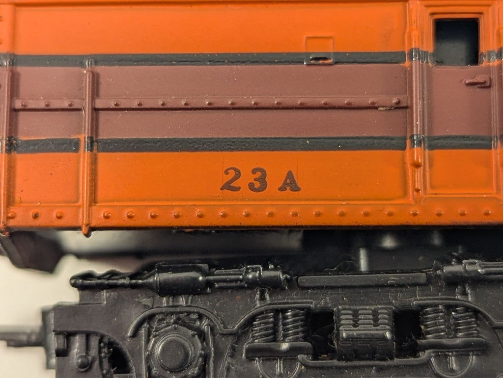 Tempo Fairbanks Morse  C-Liner Diesel Dummy Locomotive - Missing Front Coupler