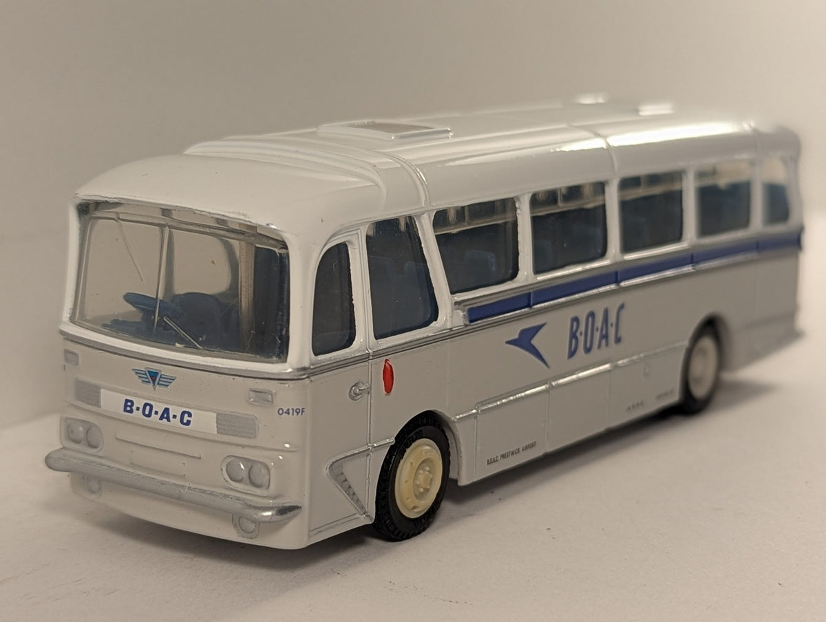Exclusive First Editions 1:76 Scale Grenadier Coach Die-cast Coach 0419F BOAC