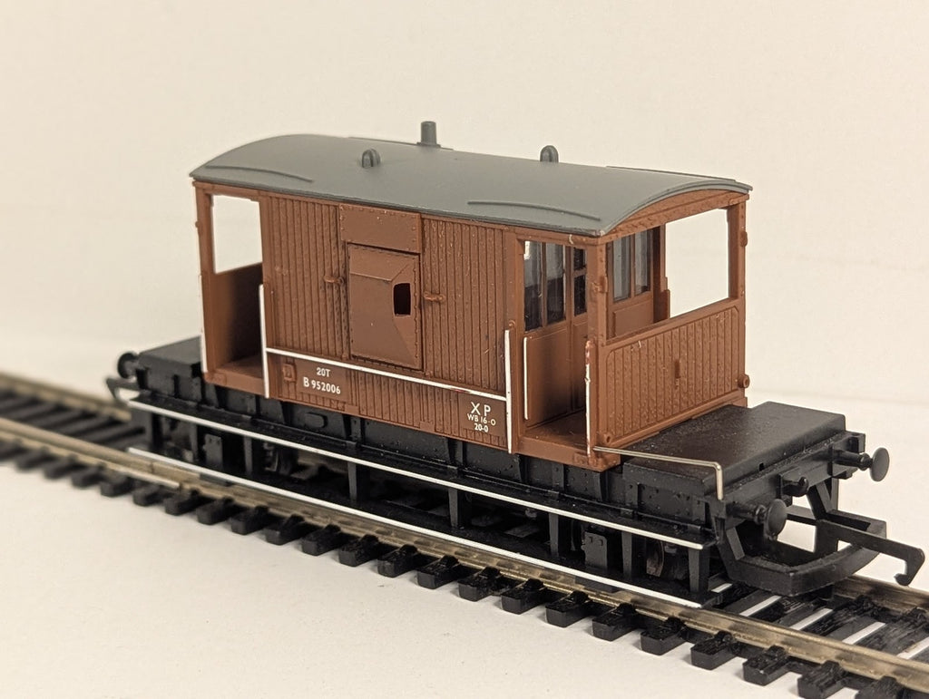 Bachmann OO Gauge BR 20 Ton Brake Van Goods Wagon B952006 BR Bauxite 37-525D