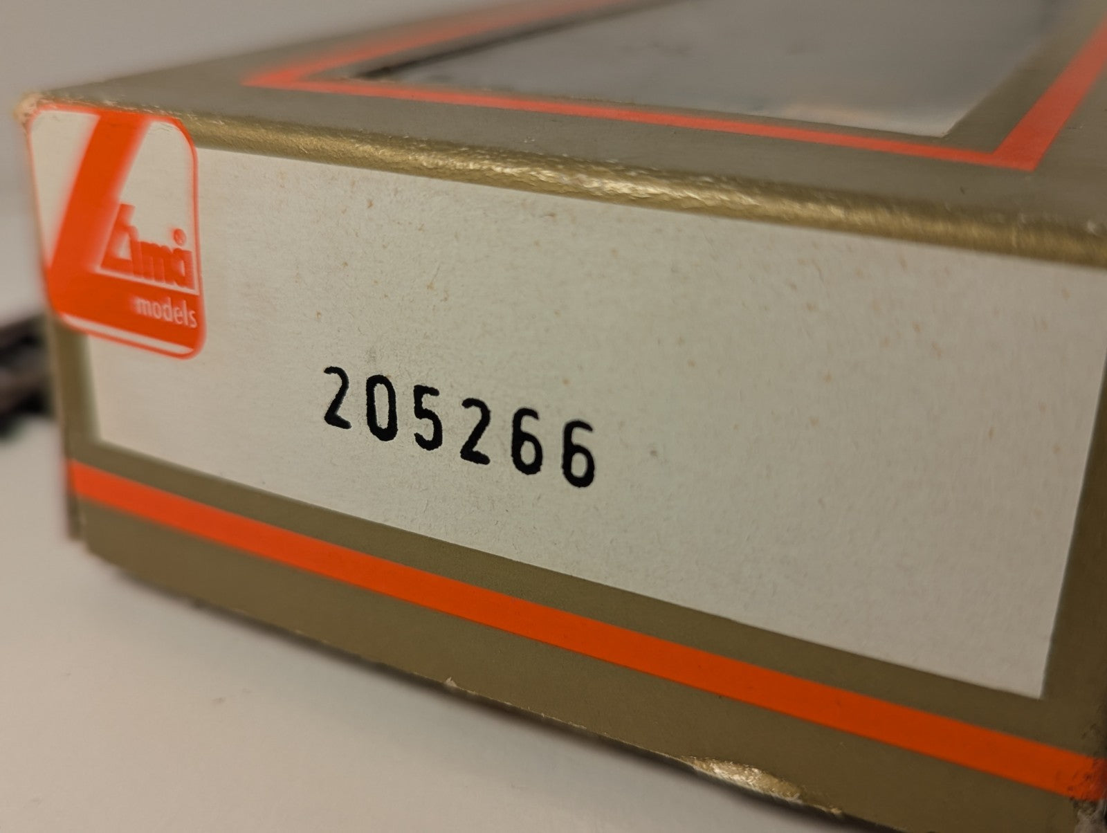 Lima 205215 Class 47 – 47628 “Sir Daniel Gooch” – BR Green