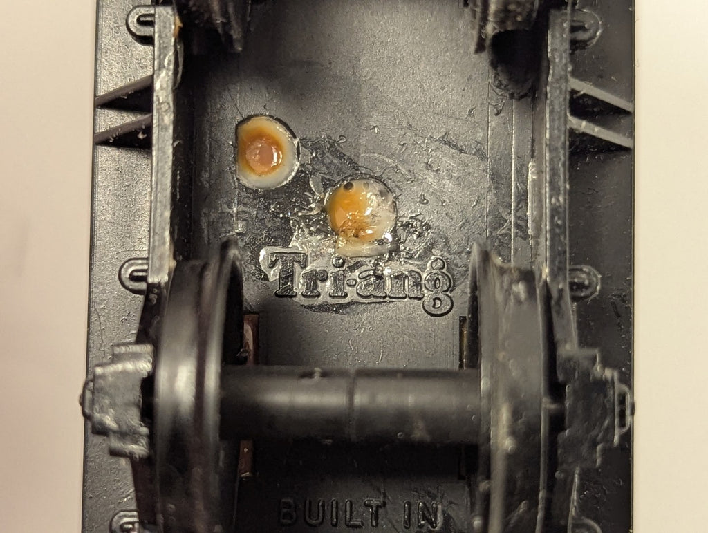 Tri-ang OO Gauge GWR 6-Wheel Tender GWR Green