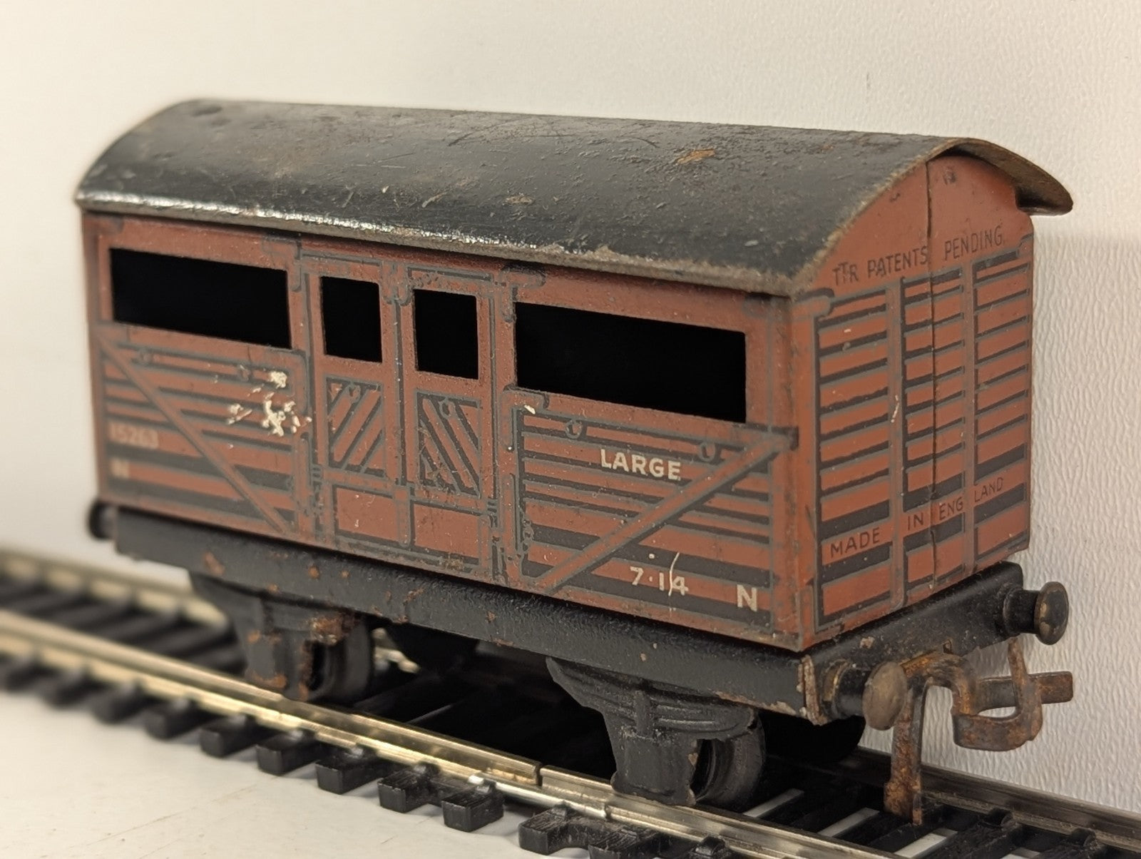 Trix TTR OO Gauge Cattle Wagon