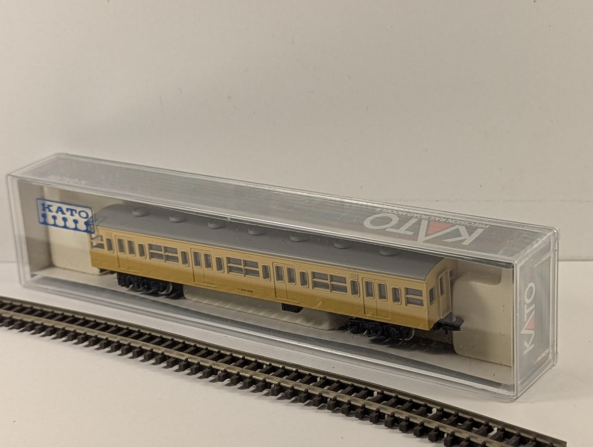 Kato N Gauge JNR Series 103 Saha 103 Intermediate Commuter Coach Passenger Coach