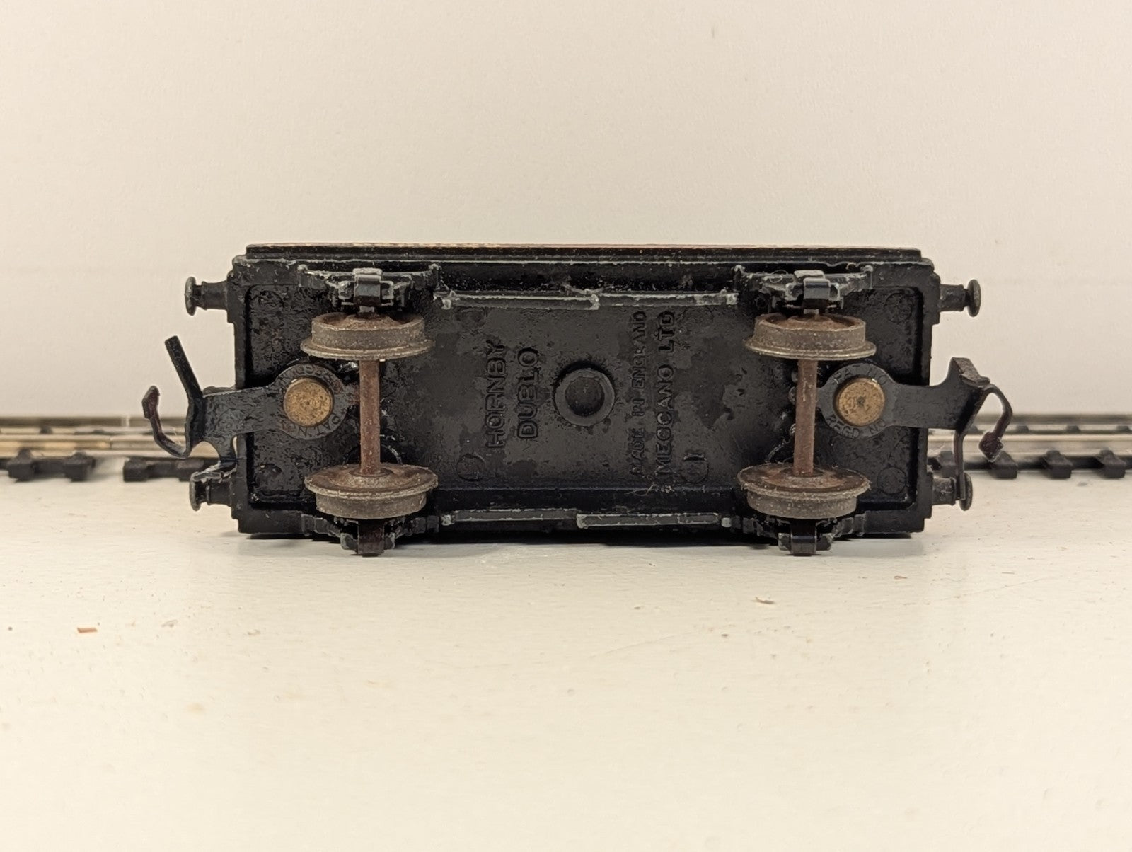 Hornby Dublo 32087 OOGauge Low-Sided Wagon D.1with BR FurnitureContainer - boxed