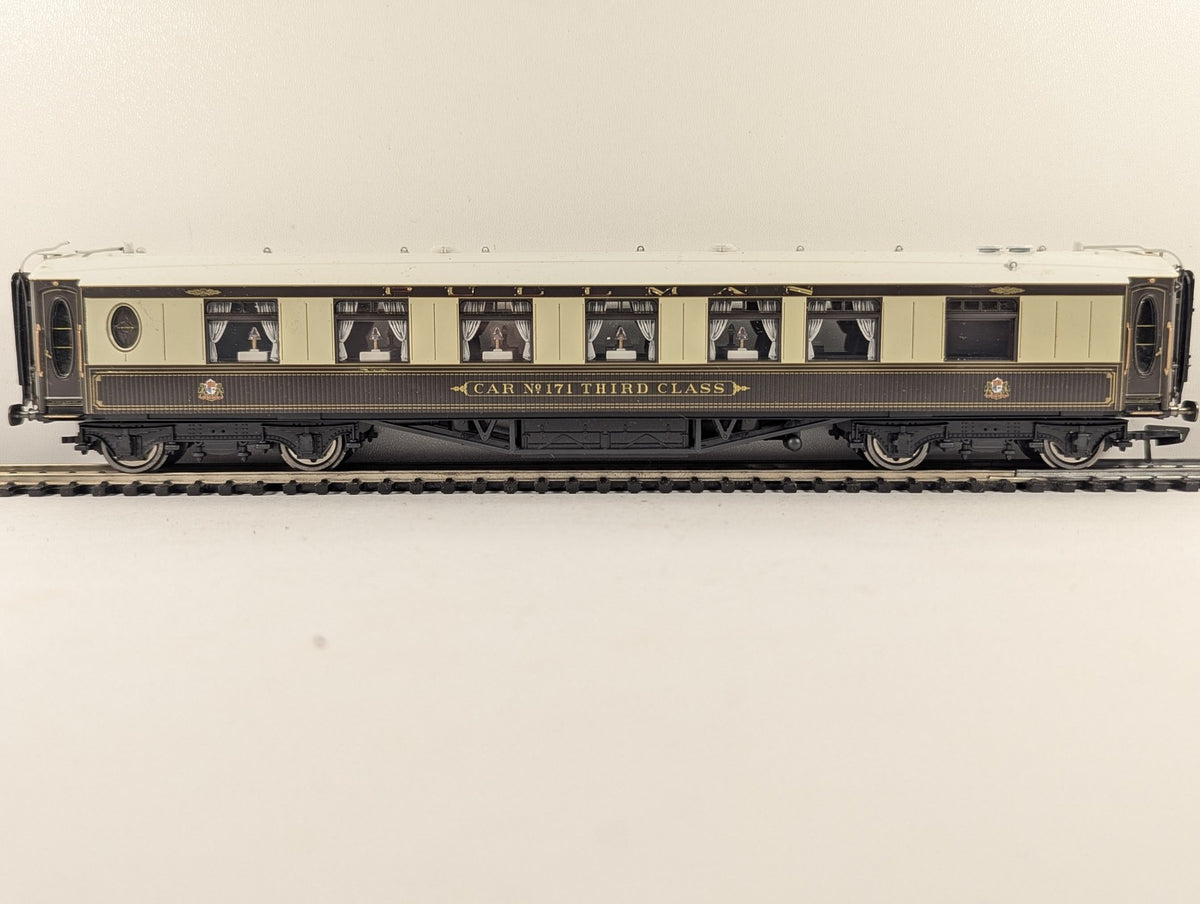 Hornby OO Gauge Pullman 3rd Class Parlour Car 'Car No. 171' Passenger Coach with