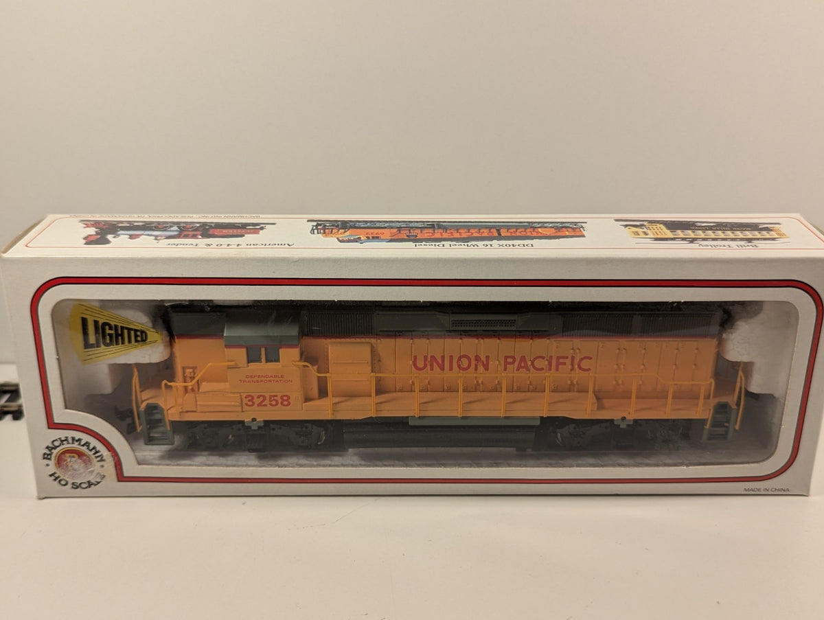 Bachmann HO #3258 Union Pacific EMD GP50 Diesel Locomotive with Working Lights