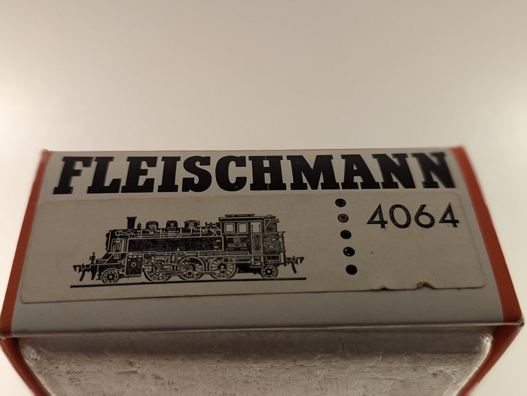 Fleischmann HO Gauge DB Class 064 Tank Locomotive Steam Locomotive 064 389-0