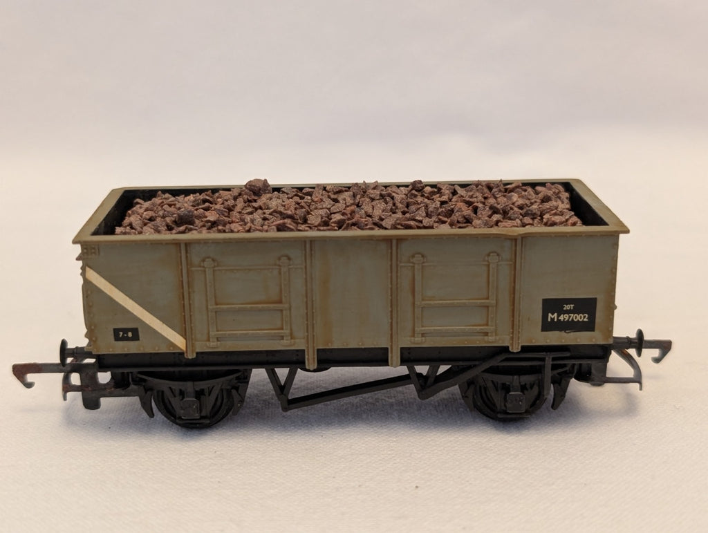 Hornby OO Gauge 21 Ton Mineral Wagon Goods Wagon M497002 BR Grey