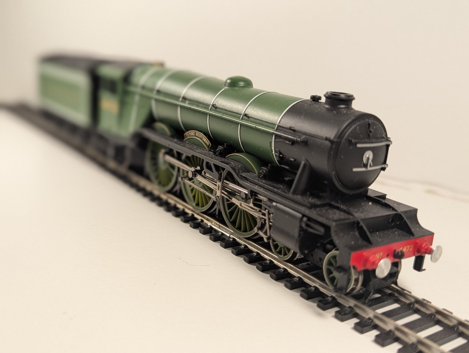 Hornby OO Gauge LNER Class A1 “Flying Scotsman” – LNER Green – DCC Ready